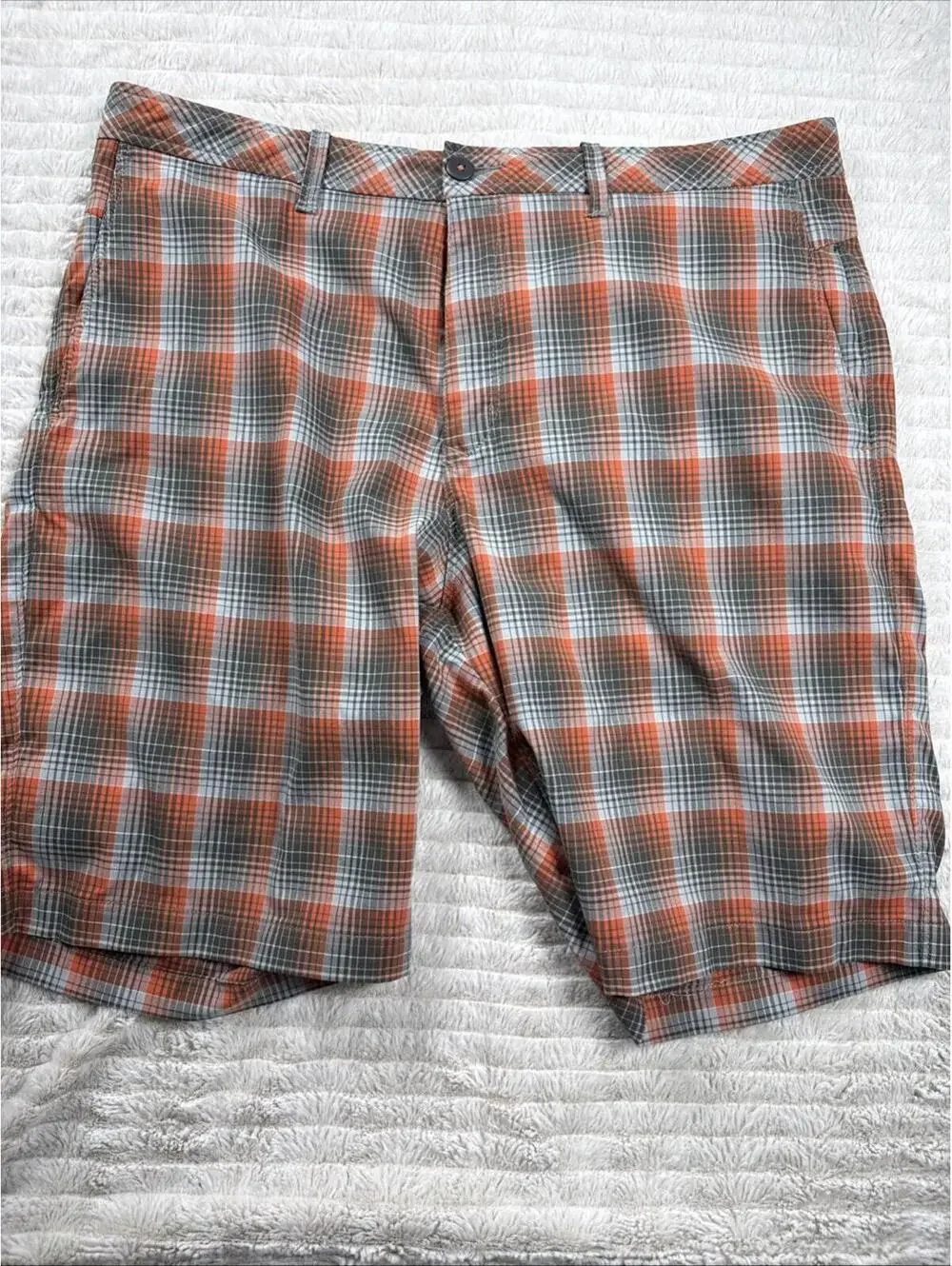 Tommy Bahama Paradise Tech Men Size 39x9” Orange Plaid Performance‎ Shorts Mesh